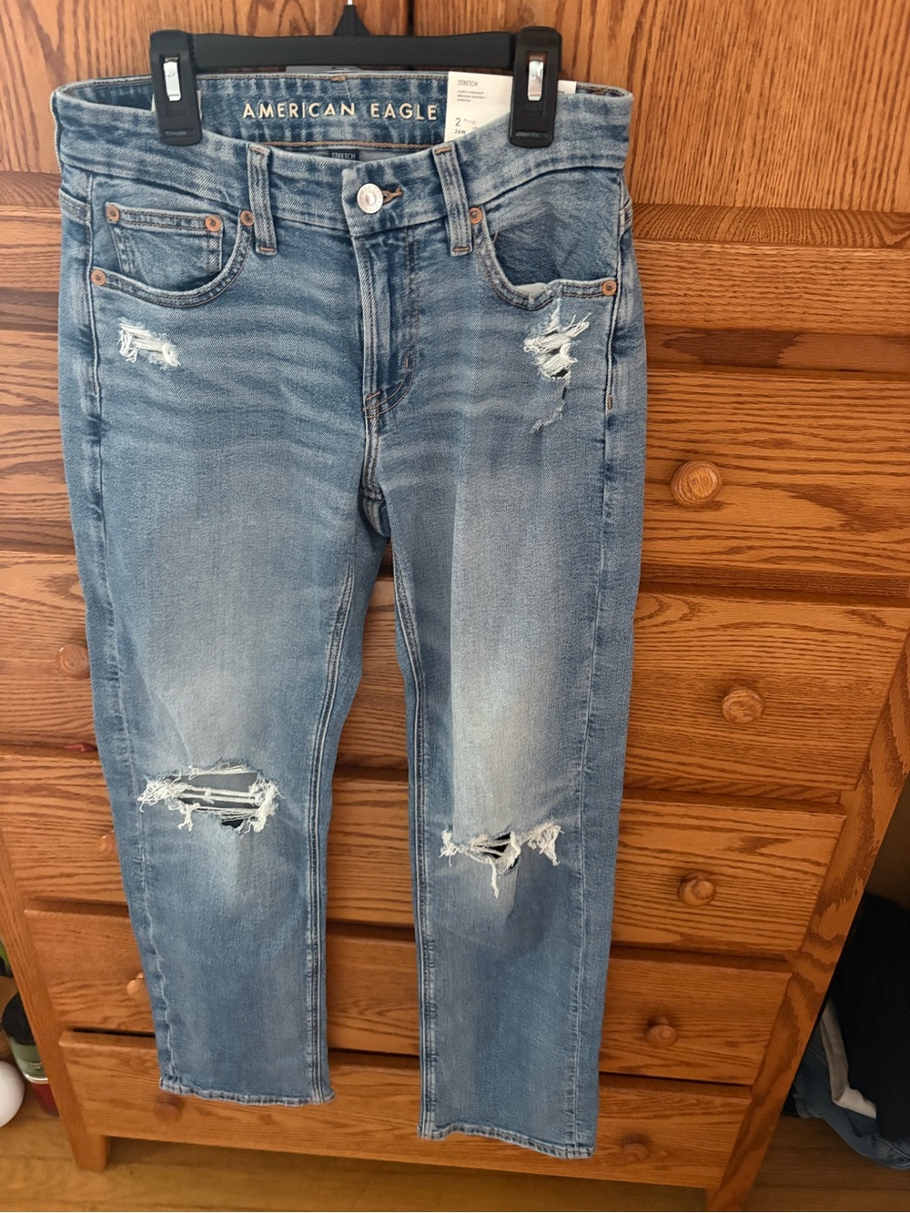 American Eagle Outfitters Light Blue Distressed Cropped Jeans